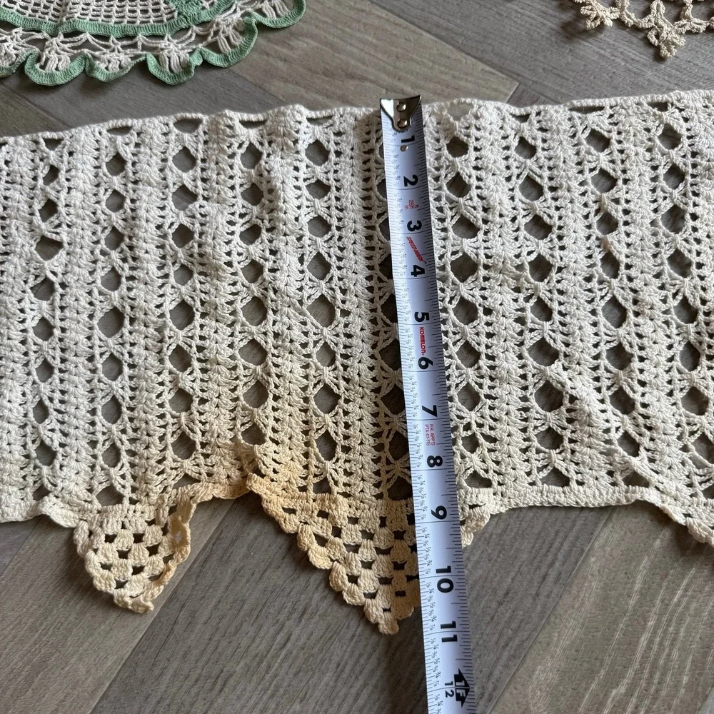 Vintage Crochet Doilies Lot 3 Handmade Tablecloths Lace‎ Home Decor